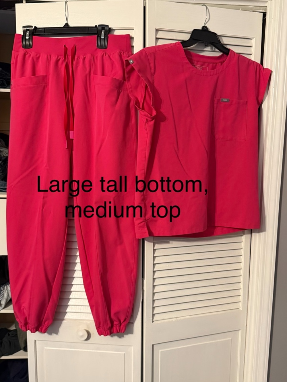 Bright Pink Figs scrub set